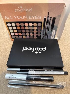 All Your Eyes Eyeshadow & Eye Makeup Set in Black
